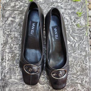 Black Leather Vaneli Pump (new)